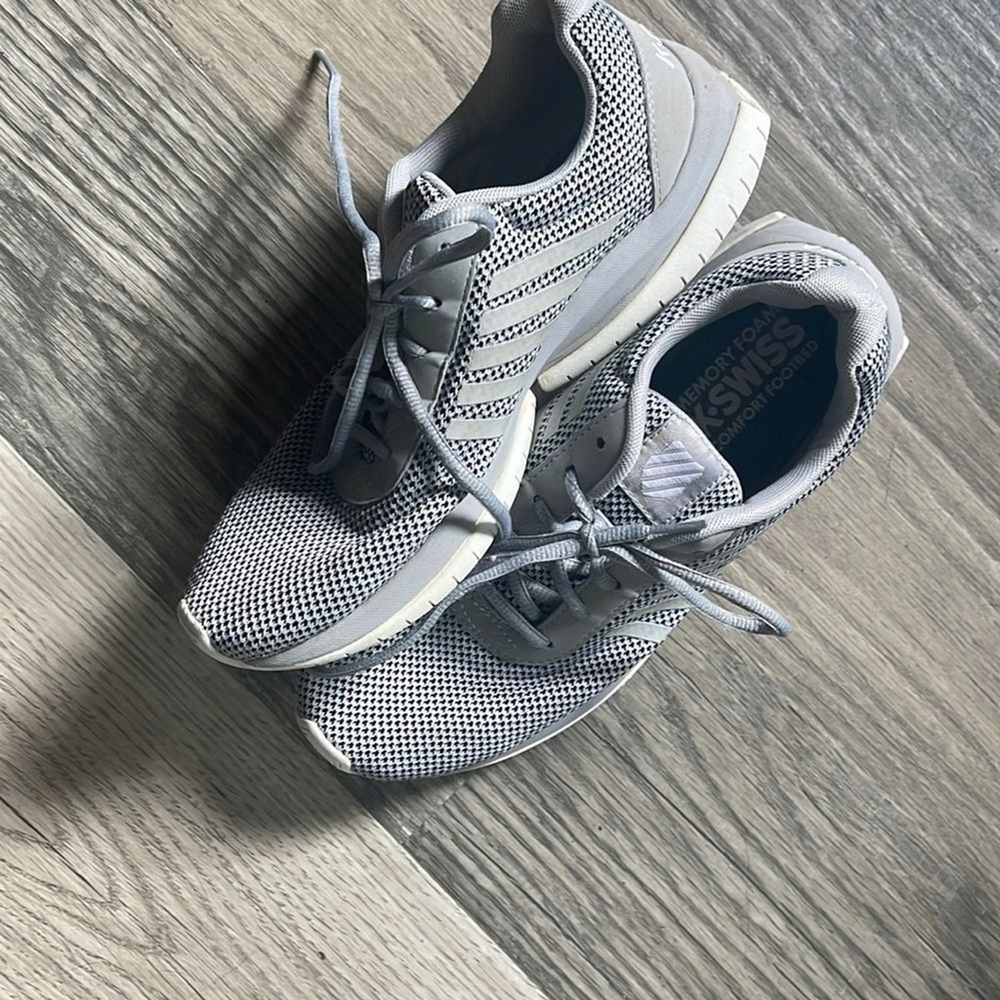 K‎ Swiss Tubes sneakers gray women’s size 6.5